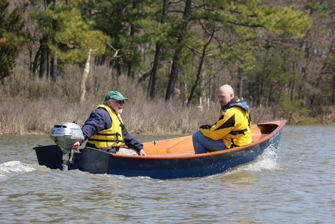 Motoring the Jimmy Skiff II wooden kit boat