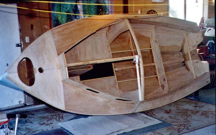 Building 13 foot Houdini sailing boat from plans