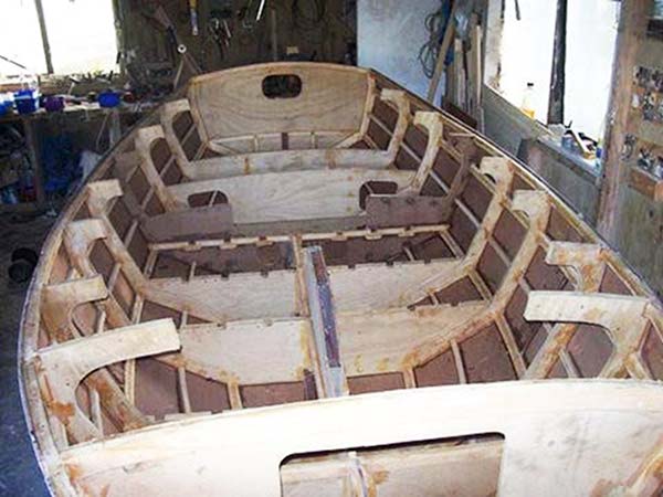 Plans for a Welsford Pilgrim sailing boat as used by Bob Denham